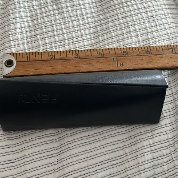 Fendi Black Leather Glasses twist design Case - Picture 4 of 5